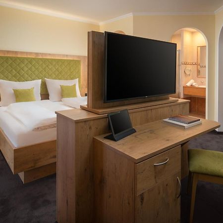 Hotel Vitaloase Zu Den Drei Bruedern Unken Εξωτερικό φωτογραφία