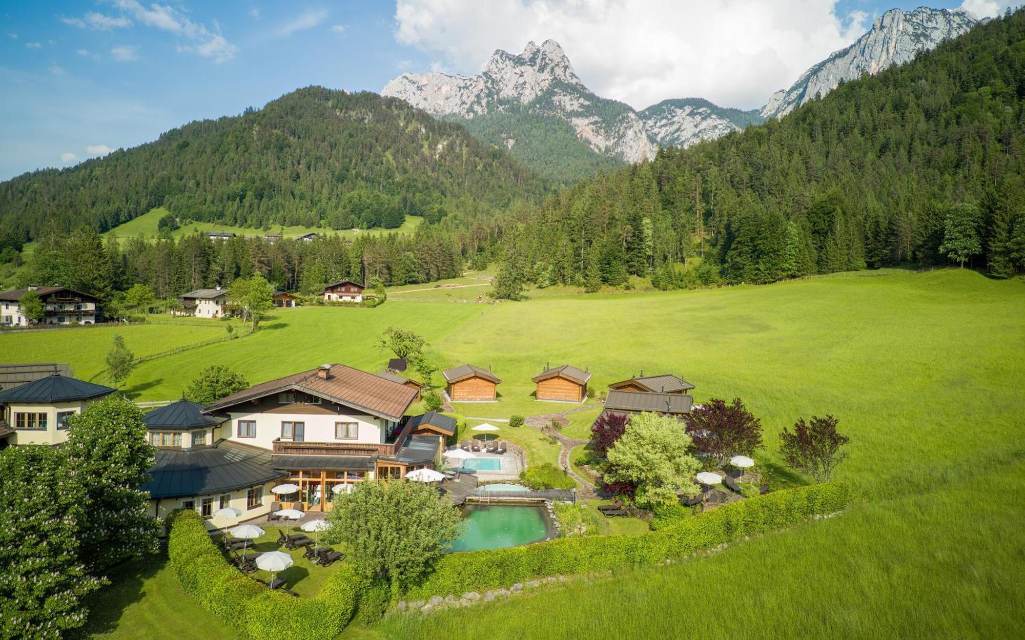 Hotel Vitaloase Zu Den Drei Bruedern Unken Εξωτερικό φωτογραφία